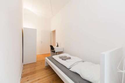 WG-Zimmer in Berlin 585,00 € 9 m²