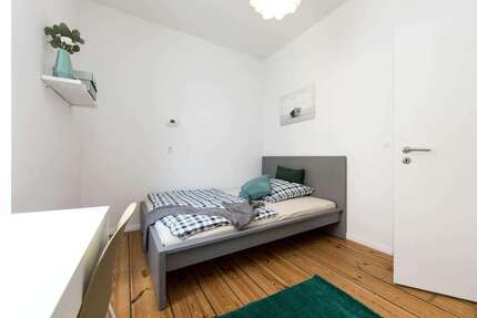 WG-Zimmer in Berlin 640,00 € 10 m²