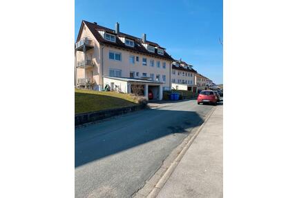 Helle 2,5 Zimmer Wohnung in der Gartenstadt von NES mit Balkon - Bad Neustadt an der Saale