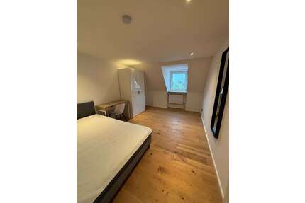 WG-Zimmer in München 775,00 € 13 m²