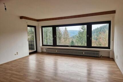 Tennenbronn 4,5 Zimmer Wohnung mit überdachtem Balkon - Schramberg