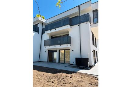 3-Zimmer Neubauwohnung mit großer Terrasse & Gartenzugang - Waldkirch