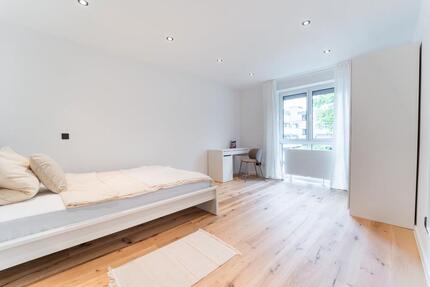Erstbezug: Moderne WG in München Schwabing mit neuer Ausstattung