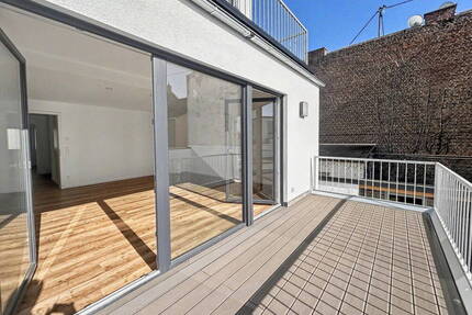 Neubau-Erstbezug: Barrierefreie 3-Zimmer-Wohnung mit Sonnenbalkon und moderner Ausstattung - Köln Lövenich