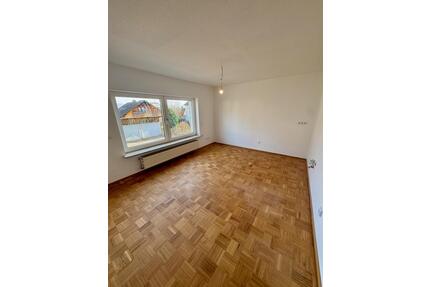 Helle modernisierte 3 Zimmer Wohnung im Erdgeschoss | Erstbezug - Sulzbach am Main