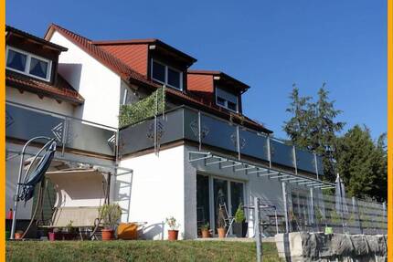 9 7 0,- für 3 Zimmer 9 9 qm TERRASSEN- Wohnung + offene Küche im 51 qm Wohnbereich + GARTEN- Nutzung - Eckental Eckenhaid