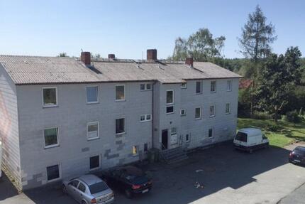 4 Zimmer Wohnung in Stadt Hof ( Studentenberg ) zu vermieten….