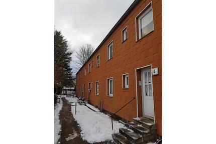 Freie 2 Zimmer Wohnung - 400,00&nbsp;EUR Kaltmiete, ca.&nbsp; 37,00&nbsp;m&sup2; in Tastrup (PLZ: 24943)