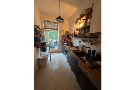 BEFRISTET- 3-Zimmer Altbauwohnung mit großem Balkon-Zwischenmiete - Hamburg Wandsbek