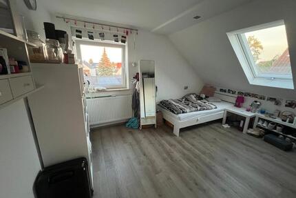 WG Zimmer - Zimmer - Wohnung - ZKB - zu vermieten an Studenten - Mannheim Gartenstadt