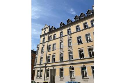 Großzügige 3-Zimmer mit Laminat, Wannenbad mit Fenster und Balkon in zentraler Lage! - Chemnitz Hilbersdorf