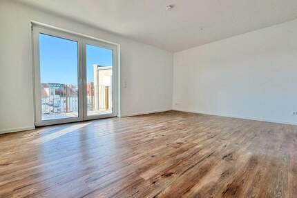 4 Zimmer Wohnung in zentraler Lage von Falkensee