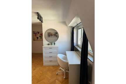 WG-Zimmer in Köln 899,00 € 20 m²