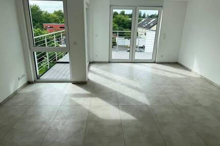 Neubau-Erstbezug, große 4-Zimmer Wohnung in Köln Dünnwald