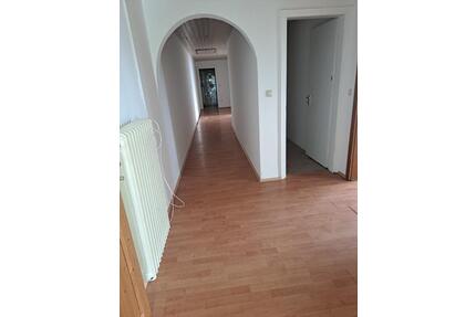 3 Zimmer Wohnung, Altbau - 480,00&nbsp;EUR Kaltmiete, ca.&nbsp; 85,00&nbsp;m&sup2; in Obernzell (PLZ: 94130)