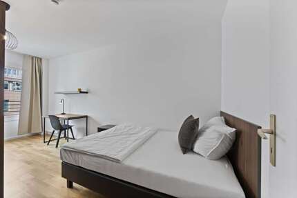 WG-Zimmer in Berlin 820,00 € 13 m²