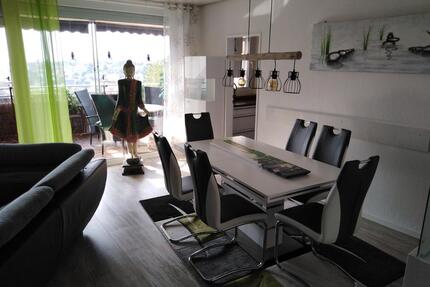 2 Zimmer 73qm, Küche, Bad, spert.WC, LoggiaBalkon, Keller - Porta Westfalica