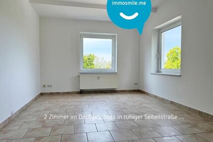 Dachgeschoss • ruhige Lage • 2-Zimmer • viel Grün • Hilbersdorf • Tageslichtbad • Anmieten! - Chemnitz Ebersdorf