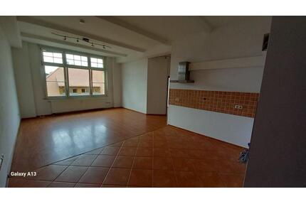 3 Zimmer Wohnung - 656,00&nbsp;EUR Kaltmiete, ca.&nbsp; 82,00&nbsp;m&sup2; in Oschatz (PLZ: 04758)