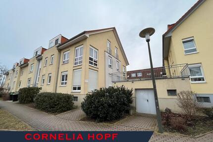 #schöne 2- Raum Wohnung #PKW-Tiefgaragenstellplatz #Am Zoopark #Balkon #Keller #gepflegte und ruhige Wohnanlage - Erfurt Hohenwinden