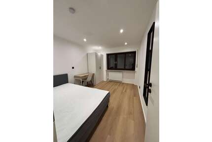 WG-Zimmer in München 660,00 € 11 m²