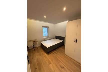 WG-Zimmer in Nürnberg 410,00 € 10 m²