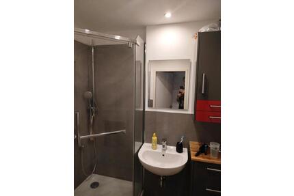 WG Zimmer mit eigenem Badezimmer in Derendorf - Düsseldorf