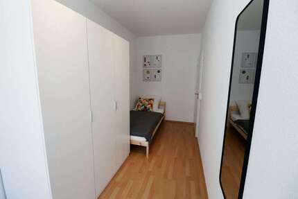 WG-Zimmer in Erfurt 450,00 € 13 m²