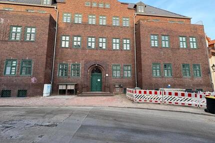 Seniorengerechtes Wohnen 1-Zimmer Wohnung mit Balkon, Aufzug etc. - Wismar Altstadt