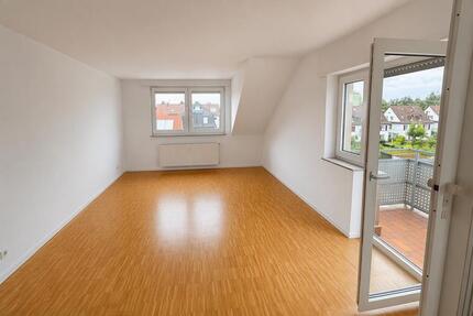 Schöne helle 3-Zimmer Wohnung im Dachgeschoss mit Blick über MA - Mannheim Feudenheim