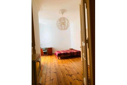 WG Zimmer WG Zimmer - 700,00&nbsp;EUR Kaltmiete, ca.&nbsp; 24,00&nbsp;m&sup2; in Berlin (PLZ: 10829) Tempelhof-Schöneberg