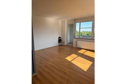 Moderne 2 Zimmer Wohnung - 400,00&nbsp;EUR Kaltmiete, ca.&nbsp; 67,00&nbsp;m&sup2; in Halberstadt (PLZ: 38820)