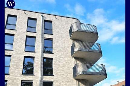 Erstbezug: Helle 3 Zimmer mit Balkon, Einbauküche, Echtholz-Parkett, Bad mit Walk-In-Dusche, Aufzug - Stuttgart Untertürkheim