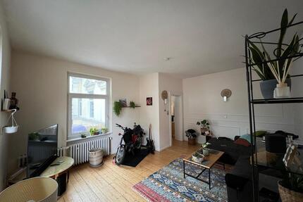 Stilvolle, charmante Drei-Zimmer-Wohnung in der Nähe des Kurparks (auch als 23er WG geeignet!) - Bad Oeynhausen
