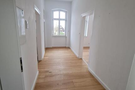 2 Zimmer Küche Bad Wohnung in Steinheim Innenstadt