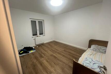 3 Zimmer Wohnung zu vermieten - 700,00&nbsp;EUR Kaltmiete, ca.&nbsp; 70,00&nbsp;m&sup2; in Idar-Oberstein (PLZ: 55743)