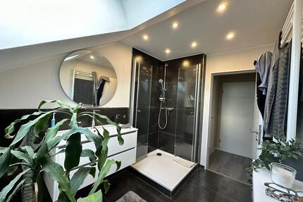 Teilmöblierte, frisch renovierte 2-Zimmer DG Wohnung zu vermieten - Datteln