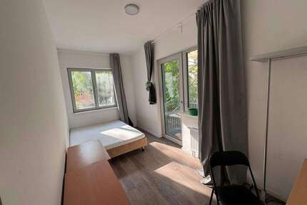 WG-Zimmer in Berlin 599,00 € 12 m²