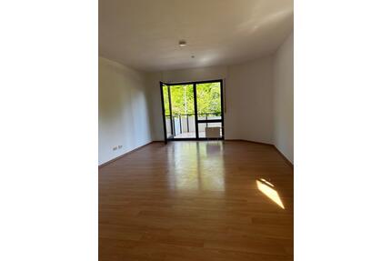 Erstbezug nach Sanierung: Premium 1-Zimmer Apartment - Stuttgart Sillenbuch