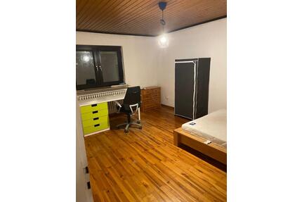 WG Zimmer verfügbar mit Möglichkeit der Anmeldung in Eppelheim