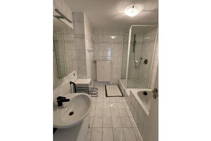 3-Zimmer Wohnung in Neuweier - 910,00&nbsp;EUR Kaltmiete, ca.&nbsp; 86,00&nbsp;m&sup2; in Baden-Baden (PLZ: 76534) Lichtental