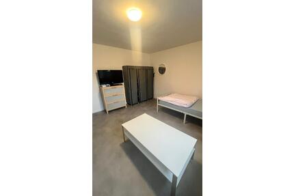 Möblierte Wohnung auf zwei Etagen zu vermieten - Niederkassel