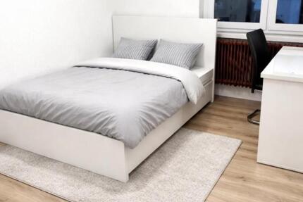 Helles, möbliertes Zimmer in sanierter 5er‑WG in ES.-Berkheim - Esslingen am Neckar Pliensauvorstadt