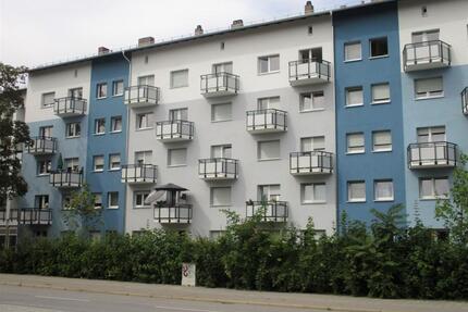 Renovierte 2,5 - Zimmer Wohnung in toller Lage! - Regensburg Brandlberg