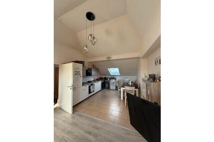 Schöne 3-Zimmer DG in Gernsheim – 77 m² – ab 01.06. frei