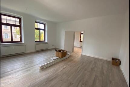 3 Zimmer Altbauwohnung im Zentrum - Gera