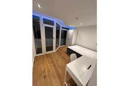 WG-Zimmer in München 745,00 € 15 m²