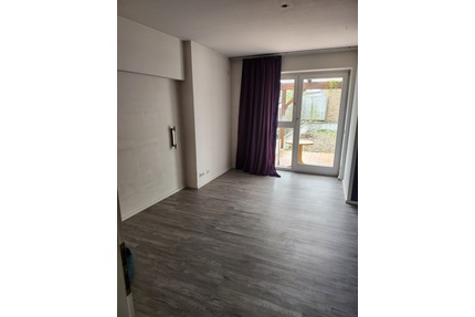 WG Zimmer in 3er WG - 540,00&nbsp;EUR Kaltmiete, ca.&nbsp; 20,00&nbsp;m&sup2;&nbsp;Wohnfl&auml;che in Pfinztal (PLZ: 76327)