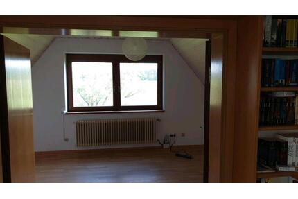 2,5 Zimmer Wohnung - 1.200,00&nbsp;EUR Kaltmiete, ca.&nbsp; 85,00&nbsp;m&sup2; in Großenseebach (PLZ: 91091)