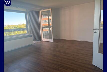 Lichtdurchflutetes Wohnglück im Grünen: 3 Zimmer mit Umlaufbalkon, guter Schnitt, Aufzug - Köln Rodenkirchen